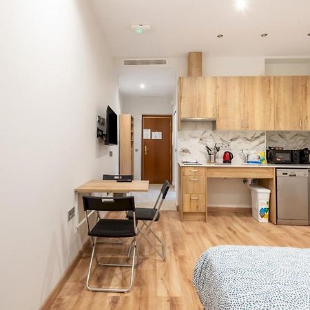 1 Bedroom 1 Bathroom Furnished - Justicia - Modern - Mintystay Мадрид Экстерьер фото